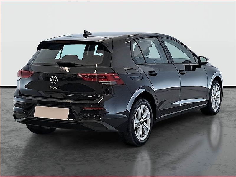 Volkswagen Golf (2022) Life 1.0 TSI, Tempomat - fotka 5 z 16