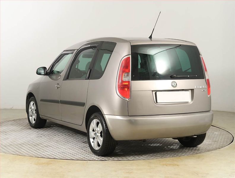 Škoda Roomster (2007) 1.4 16V, Tempomat - fotka 4 z 16