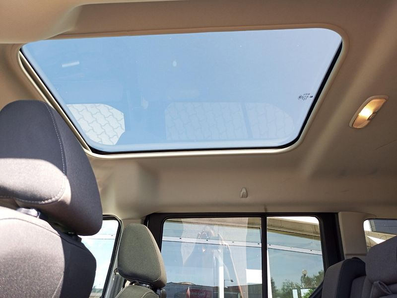 Ford Tourneo Connect (2020) Grand 7 míst - fotka 16 z 25