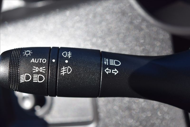 Dacia Duster 1,6 SCe 84KW 1 MAJITEL, TAŽNÉ - fotka 32 z 42