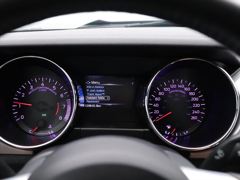 Ford Mustang 2,3 EB 233kW Kůže Navi CZ - fotka 16 z 27
