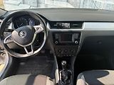 Škoda Rapid (2017) 1.2TSi, 81KW, VYHŘ. SEDADLA. - náhled 10