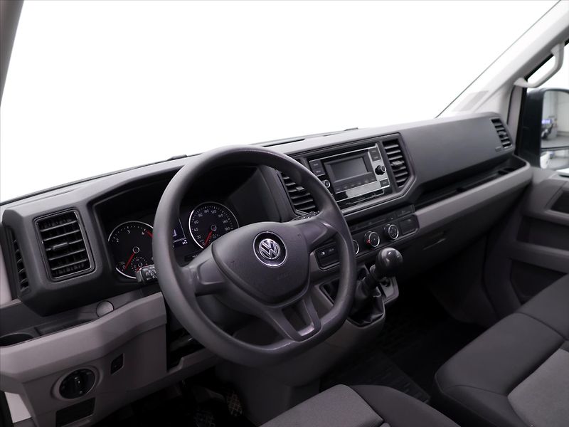 Volkswagen Crafter 2,0 TDI 130kW CZ Dílna DPH - fotka 28 z 36