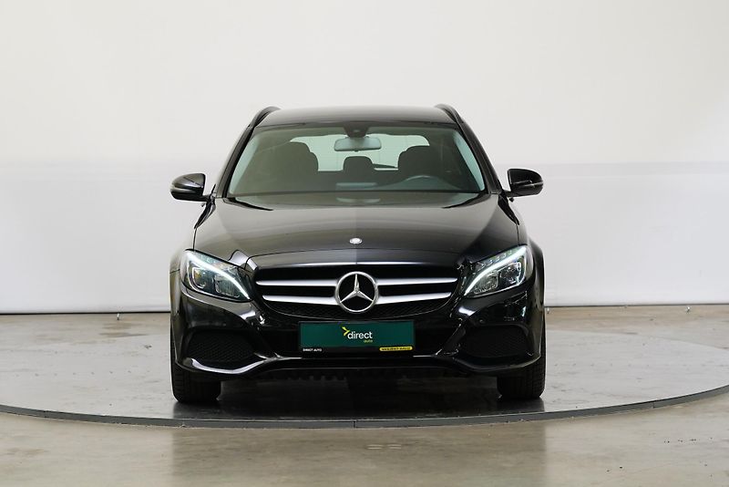 Mercedes-Benz Třídy C - fotka 4 z 26
