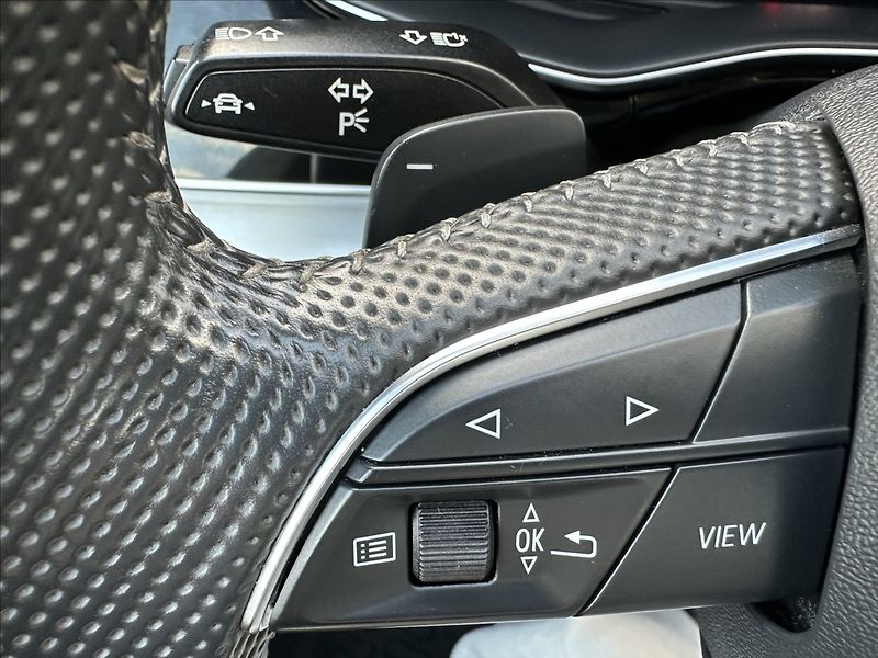 Audi SQ8 4,0 TDi QUATTRO KAMERA 1MAJ ČR - fotka 30 z 48