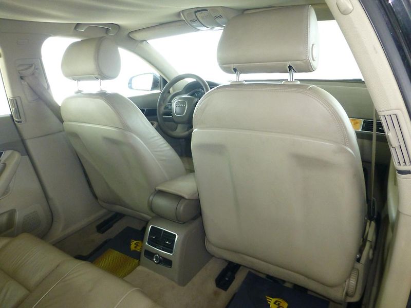 Audi A6 (2007) 3,0TDI**QUATTRO**NAVIG**XENONY - fotka 23 z 28