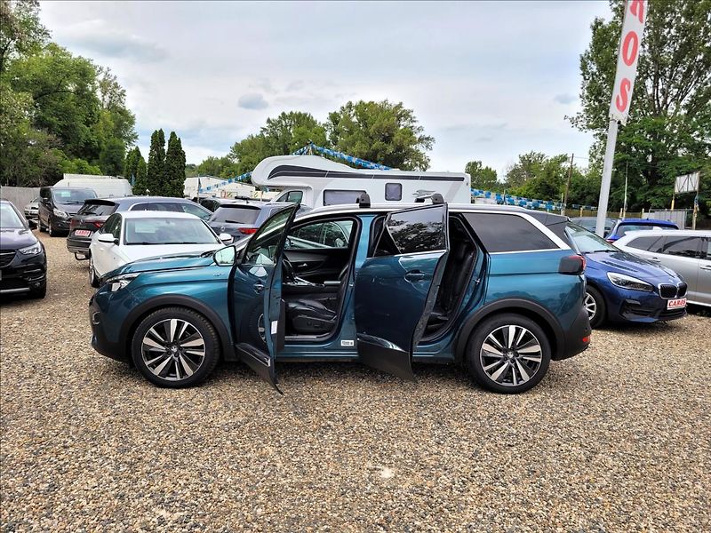 Peugeot 5008 2,0 zálohováno - fotka 19 z 50