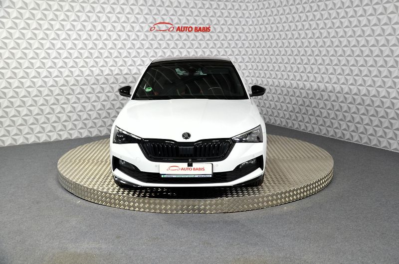 Škoda Scala (2022) 1.5TSI 110kW Monte Carlo AT - fotka 2 z 21