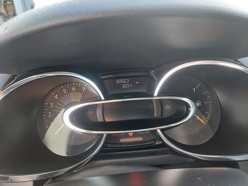 Renault Clio (2015) IV. Grandtour Luxe Tce 90  - fotka 12 z 40