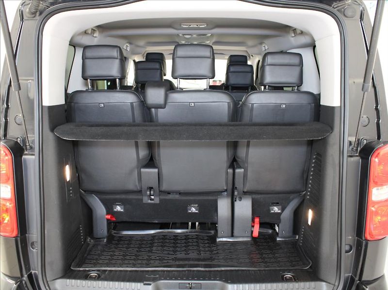 Opel Zafira 2,0 CDTi 130kW AT L1 Kůže Tažn - fotka 27 z 28