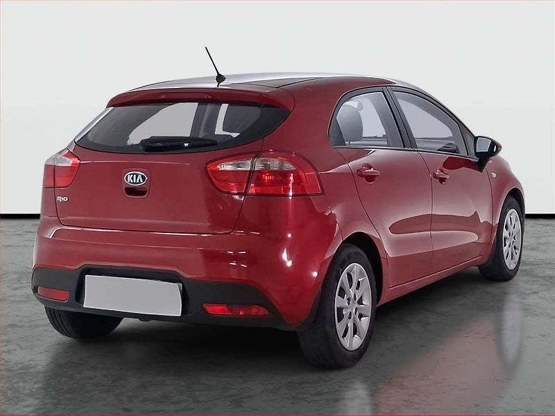 Kia Rio (2015) 1.25 CVVT, ČR,1.maj - fotka 5 z 16