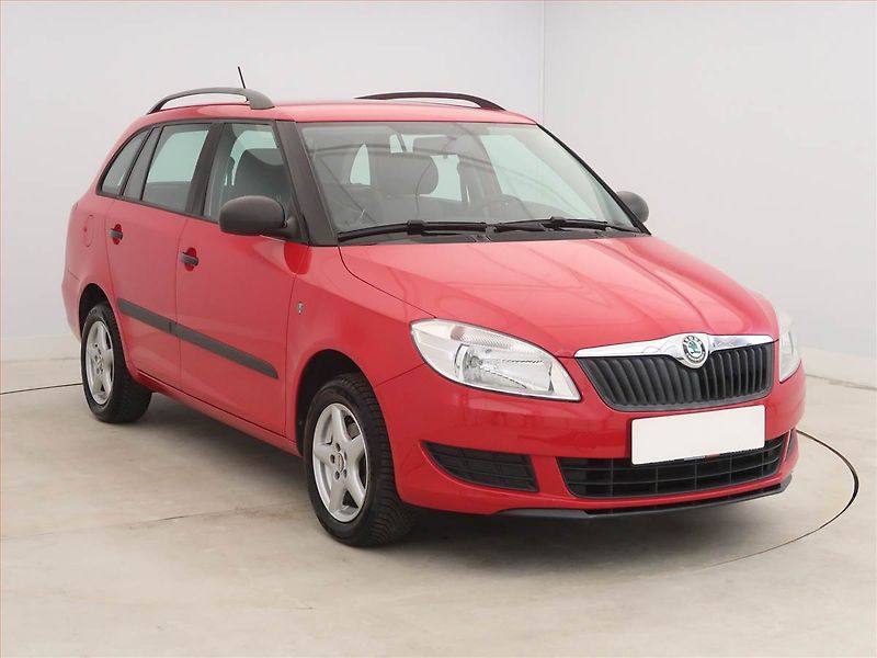 Škoda Fabia (2012) 1.4 16V, Serv.kniha - fotografie inzerátu