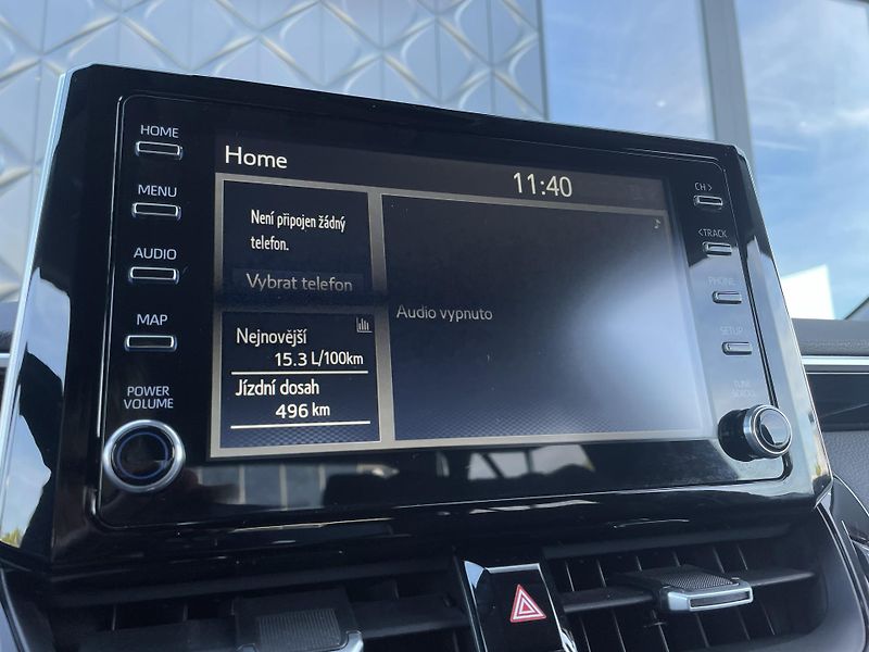 Toyota Corolla COM. STYLE TECH 1.8 Hyb. 90 kW - fotka 14 z 28