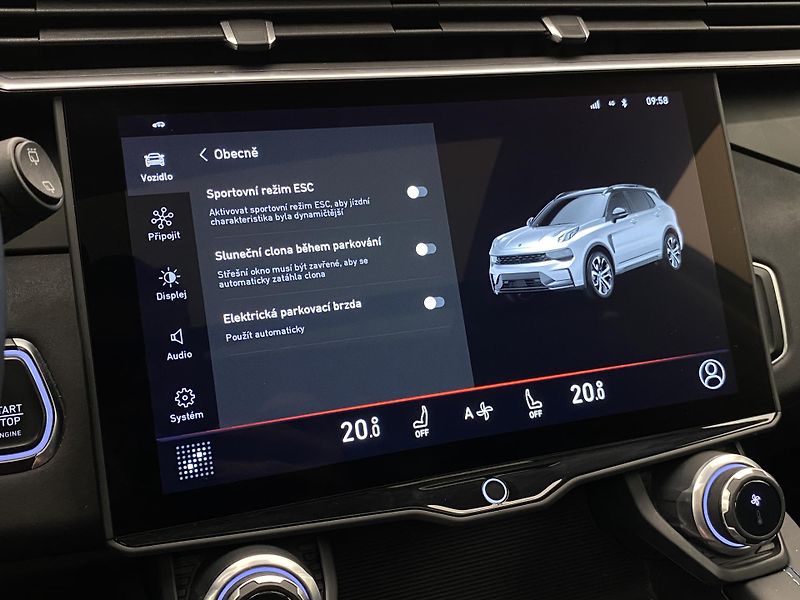 Lynk & Co 01 PHEV DCT AUT 1.maj.  - fotka 52 z 69