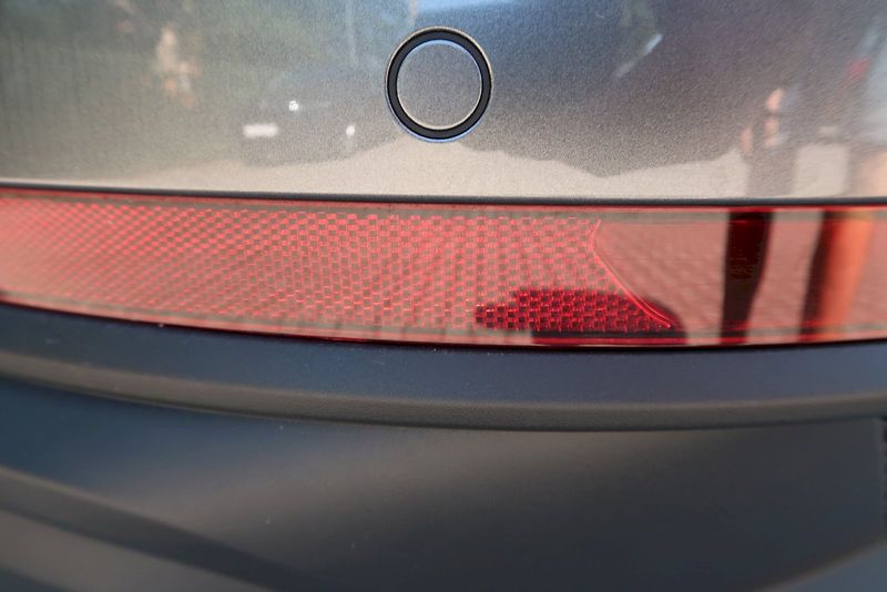 Škoda Karoq (2025) Top Selection 1.5 TSI 110 kW D - fotka 15 z 28