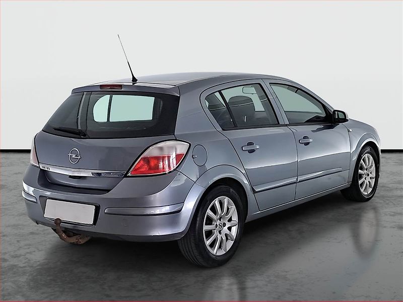 Opel Astra (2006) 1.6 16V, nová STK, Tažné - fotka 5 z 11