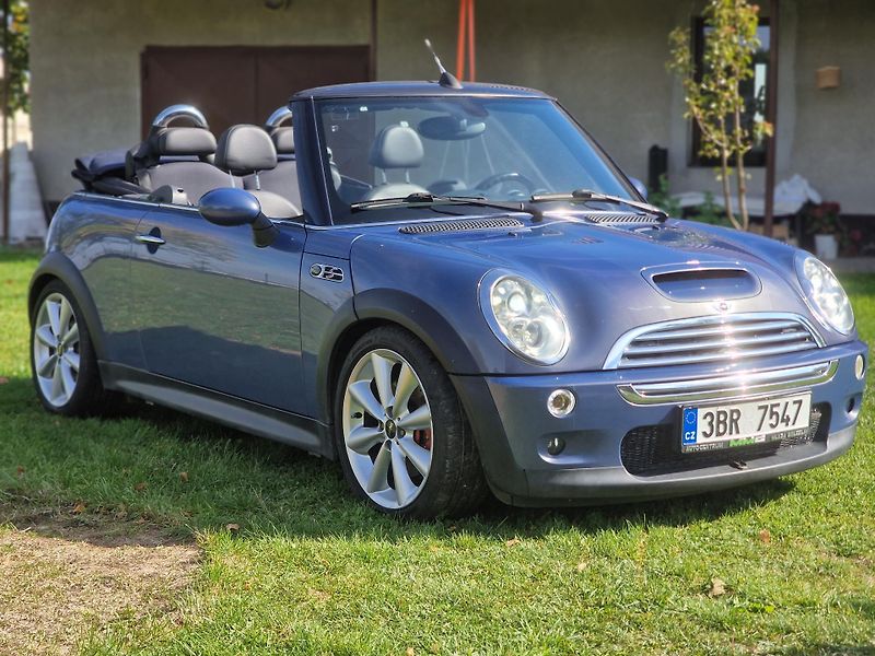 Mini Cooper (2007) JCW, R52 Cabrio - fotka 17 z 25