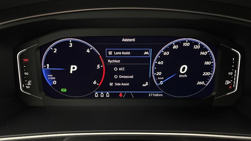 Volkswagen Tiguan 2.0 TDI DSG 4MOTION R-Line - fotka 10 z 32
