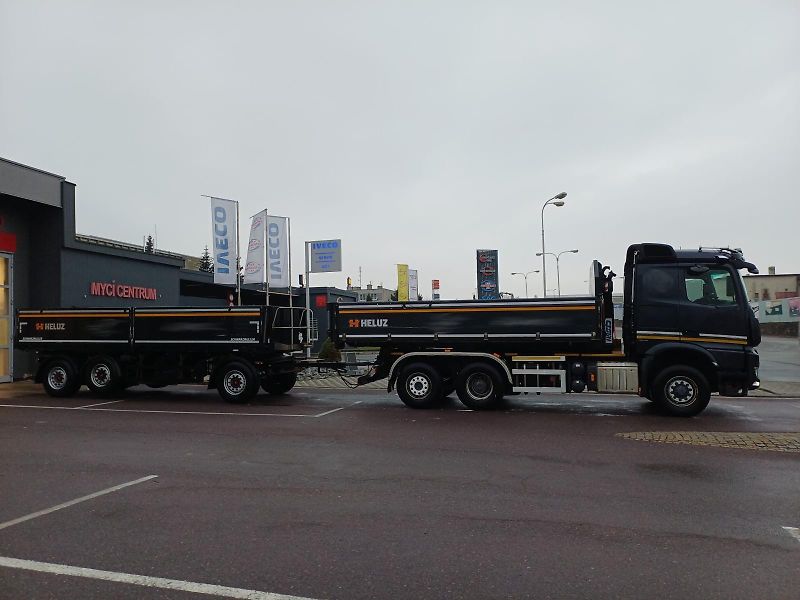 Mercedes-Benz AROCS 2546 6X2 E6 hákový nosič - fotka 7 z 10