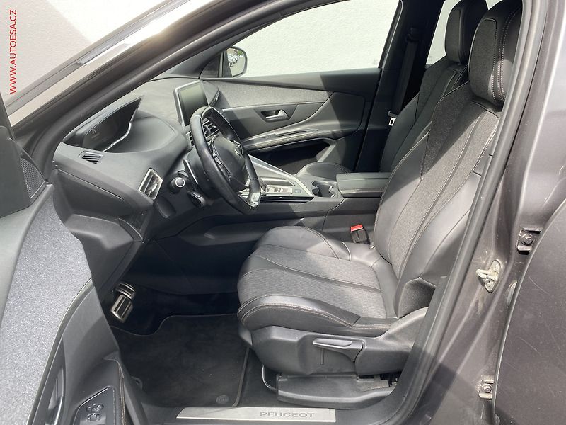 Peugeot 5008 (2018) 1.5 HDi, GT Line, AT - fotka 9 z 19