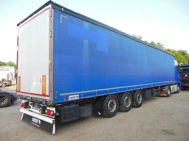 Schmitz SCS 24/L, Zvedací náprava - fotka 3 z 17
