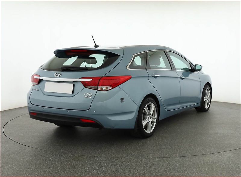 Hyundai i40 (2012) 1.7 CRDi, pěkný stav - fotka 5 z 15