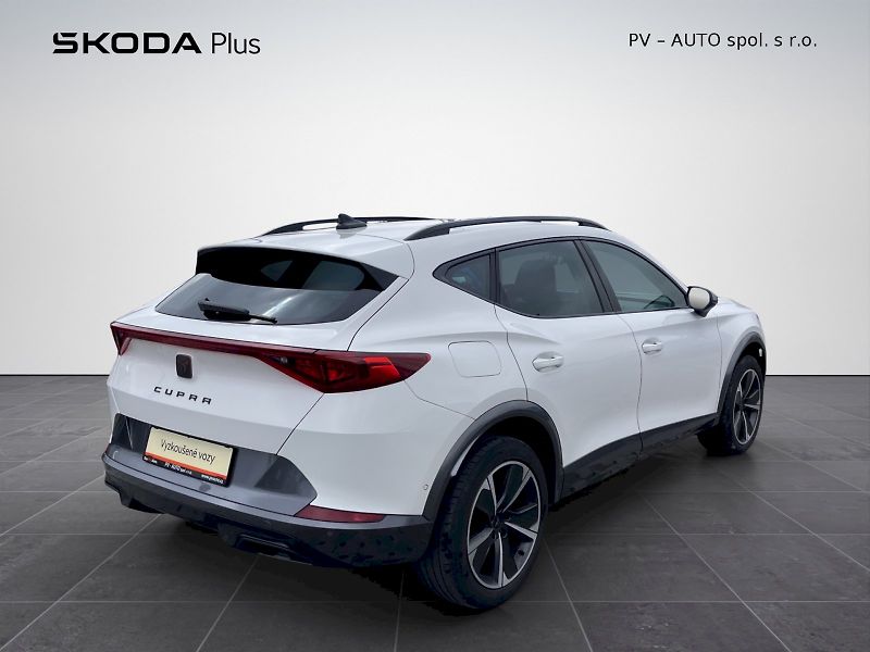 Cupra Formentor (2024) 1.5 TSI 110 kW DSG Basis - fotka 2 z 35