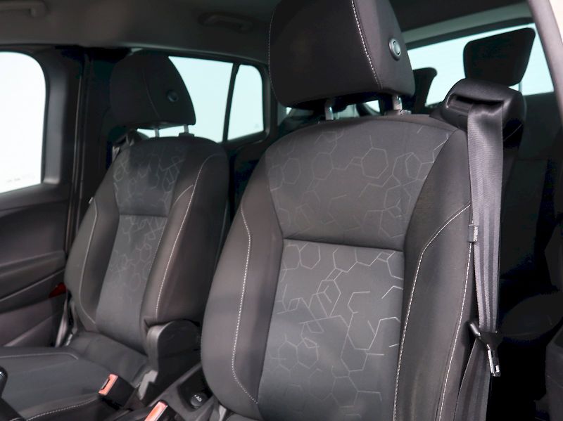 Ford B-MAX (2014) TREND 1.0EcoBoost 74KW - fotka 12 z 23