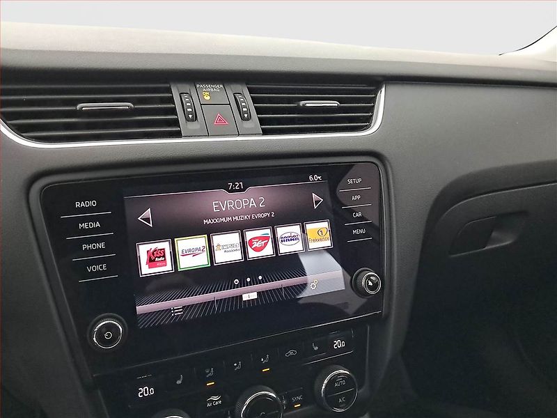 Škoda Octavia (2019) Style 2.0 TDI, Serv.kniha - fotka 12 z 18