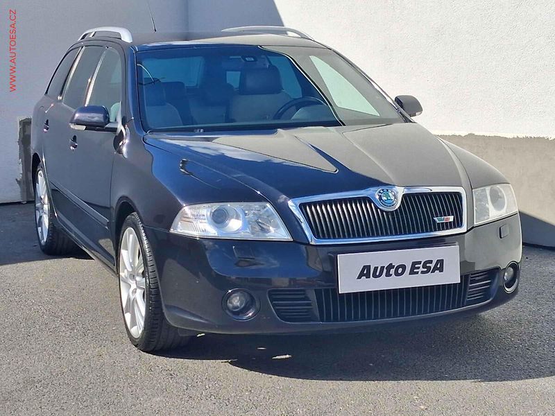 Škoda Octavia (2008) 2.0TDi, AC, TZ, navi, xenon - fotografie inzerátu