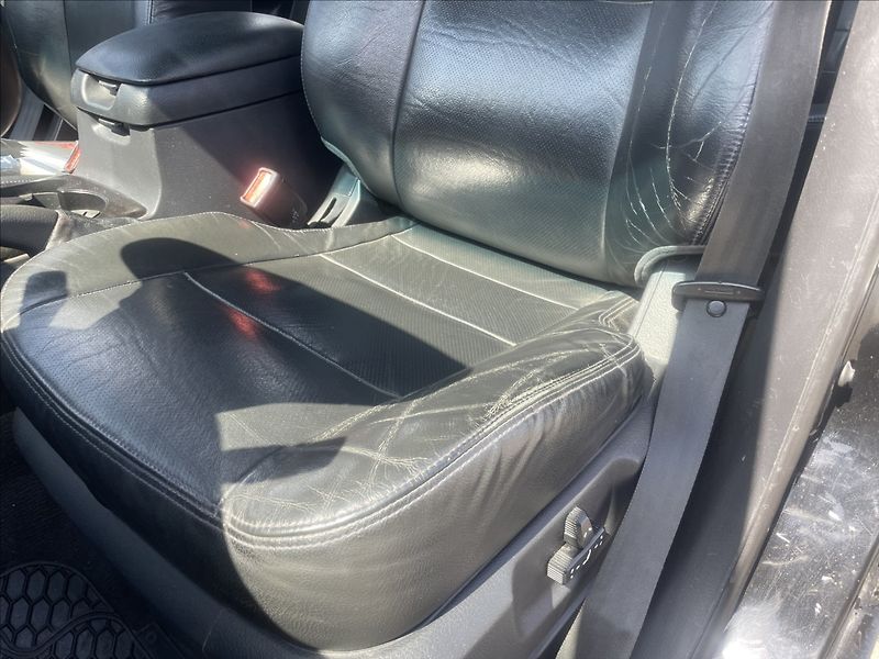Kia Sorento 2,5 CRDi 125kw Automat Tažné - fotka 23 z 35