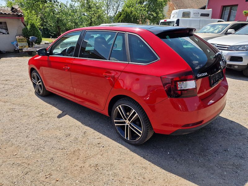 Škoda Rapid 1,6TDI 85KW STYLE PLUS  - fotka 6 z 18