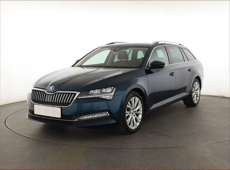 Škoda Superb (2024) 2.0 TDI - fotka 2 z 21