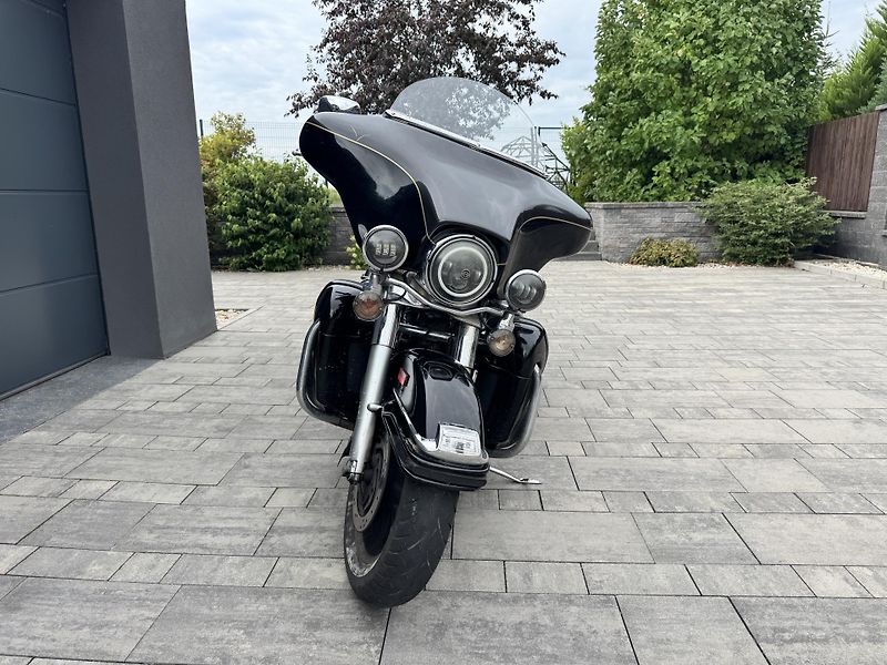 Harley-Davidson Electra Glide Ultra Classic (2002) 1440 - fotka 2 z 18