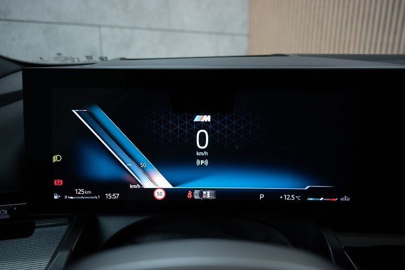 BMW Řada 5 540d xDrive ///M*ZÁRUKA*ČR 1.M - fotka 22 z 51