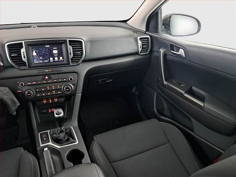 Kia Sportage (2018) 1.6 T-GDI, Serv.kniha, Navi - fotka 8 z 18