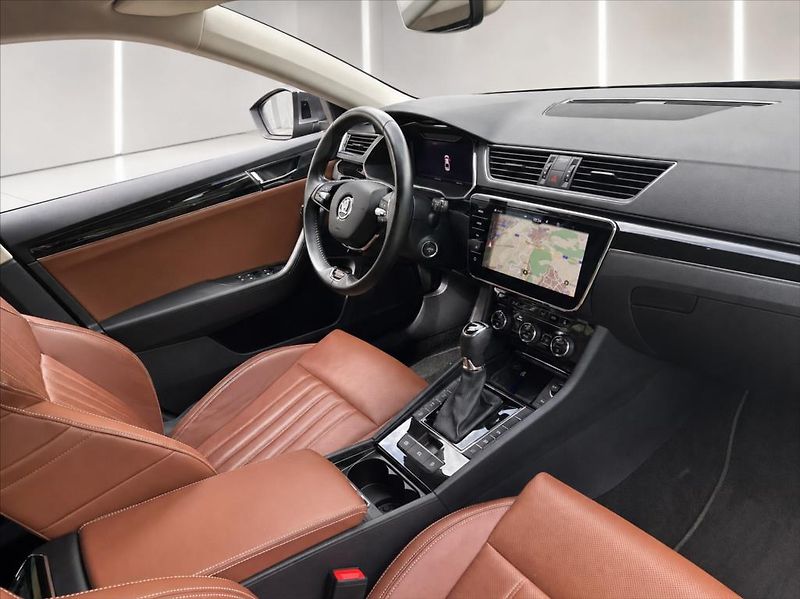 Škoda Superb 2,0 TDI 147kW L&K 4x4 DSG NZT - fotka 4 z 6