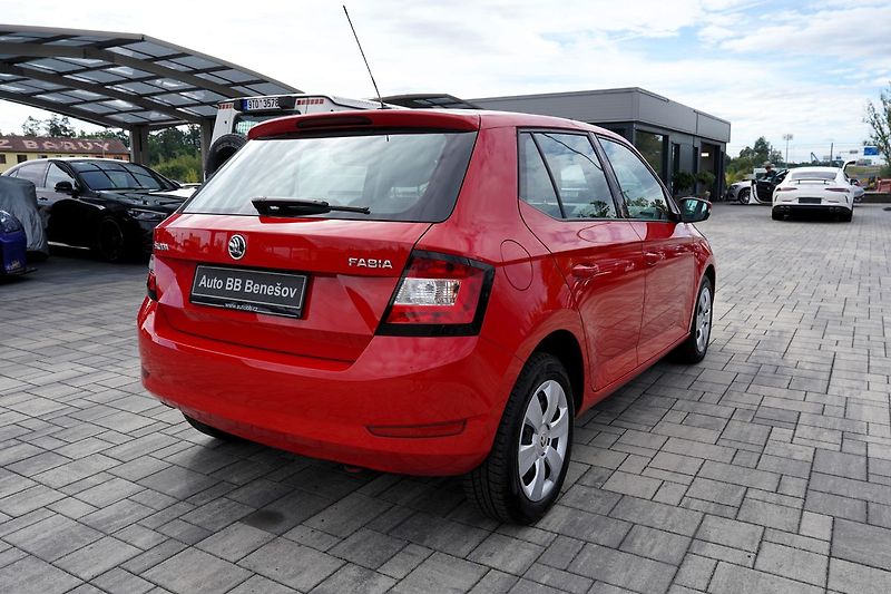 Škoda Fabia 1.0 MPI  75 PS/10.400 km !!!! - fotka 6 z 33