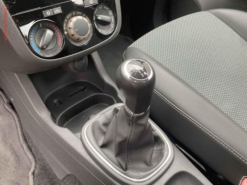 Opel Corsa (2010) 1.2i, STK6/28 - fotka 14 z 14