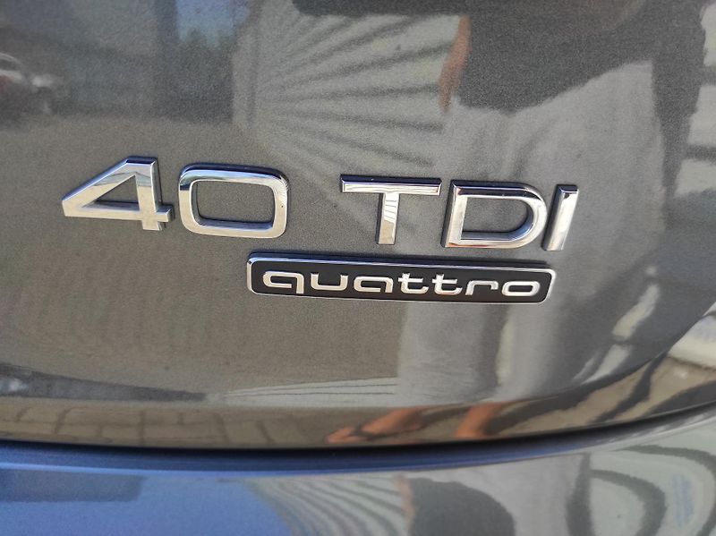 Audi Q5 2,0TDi 40 150kW,4x4,S-Line, ČR - fotka 50 z 63