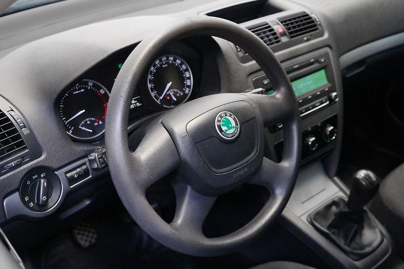 Škoda Octavia - fotka 5 z 6