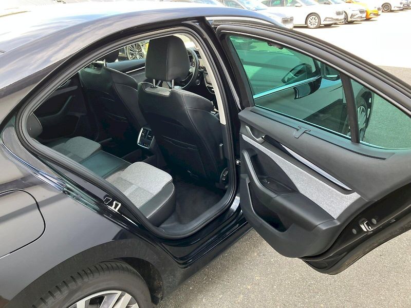 Škoda Octavia (2024) TOP SELEC TD 110/2.0 A7F - fotka 10 z 32