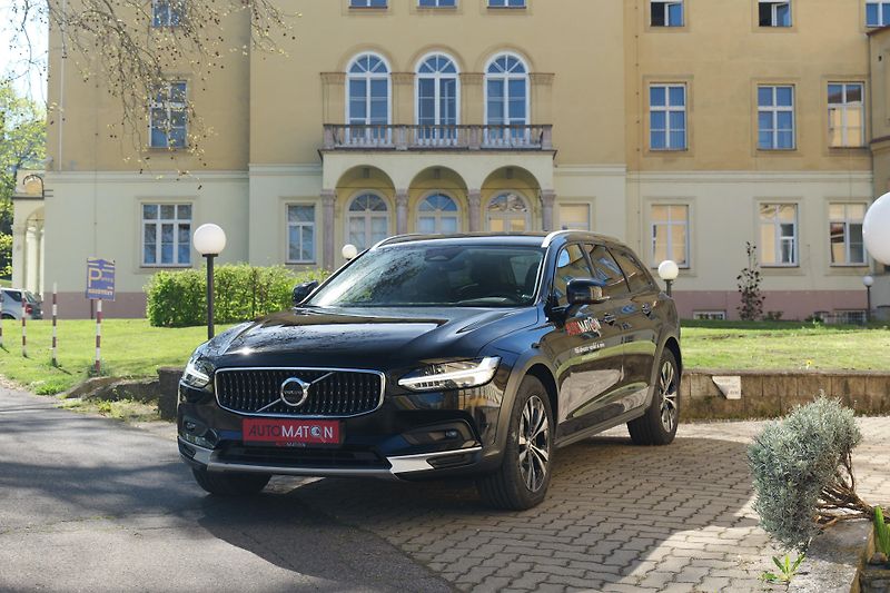 Volvo V90 CC B5 Diesel 173kW H/K Záruka - fotka 1 z 38