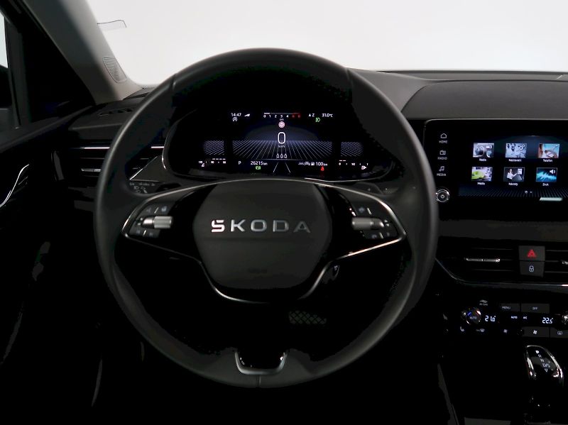 Škoda Kamiq (2025) TOP SELECTION 1.0TSI 85KW DSG - fotka 17 z 41