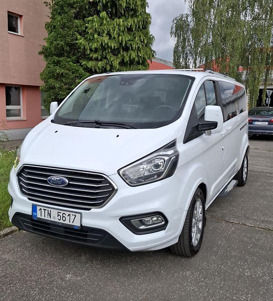 Ford Tourneo Custom (2018) - fotografie inzerátu