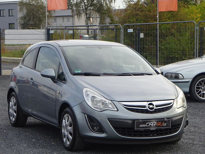 Opel Corsa 1.4i 74kW AUTOMAT SERVISKA - fotka 3 z 26