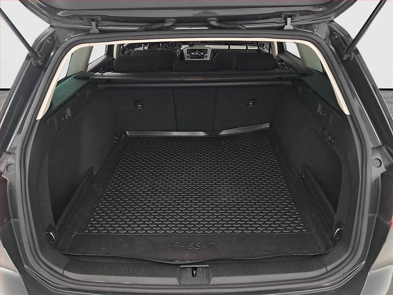 Volkswagen Passat (2015) Comfortline 2.0 TDI, Automat - fotka 14 z 18
