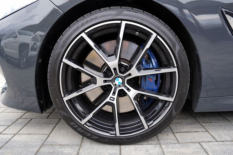 BMW Řada 8 M850i xDrive /Laser/530 PS - fotka 24 z 50