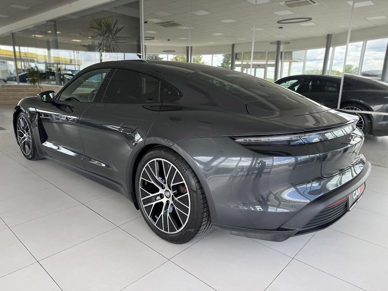 Porsche Taycan 4S Performance*Panorama*DPH - fotka 7 z 41