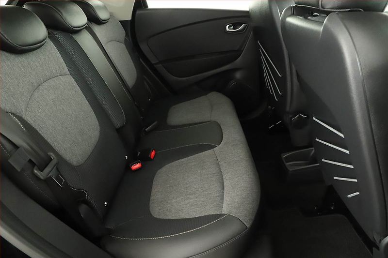 Renault Captur (2018) 1.2 TCe, Kůže, Navi, Tempomat - fotka 7 z 17